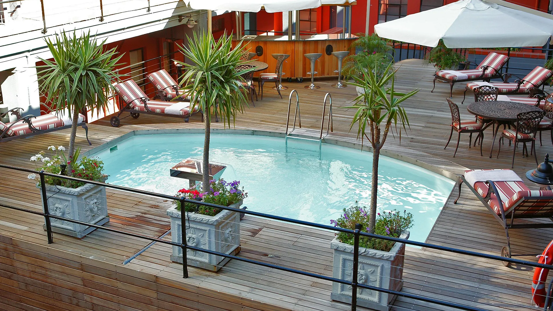 Cape Town Lodge Hotel