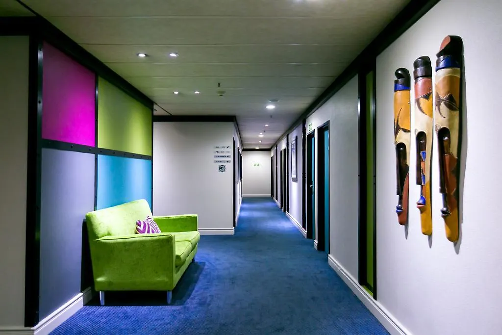 Cape Town Lodge Hotel
