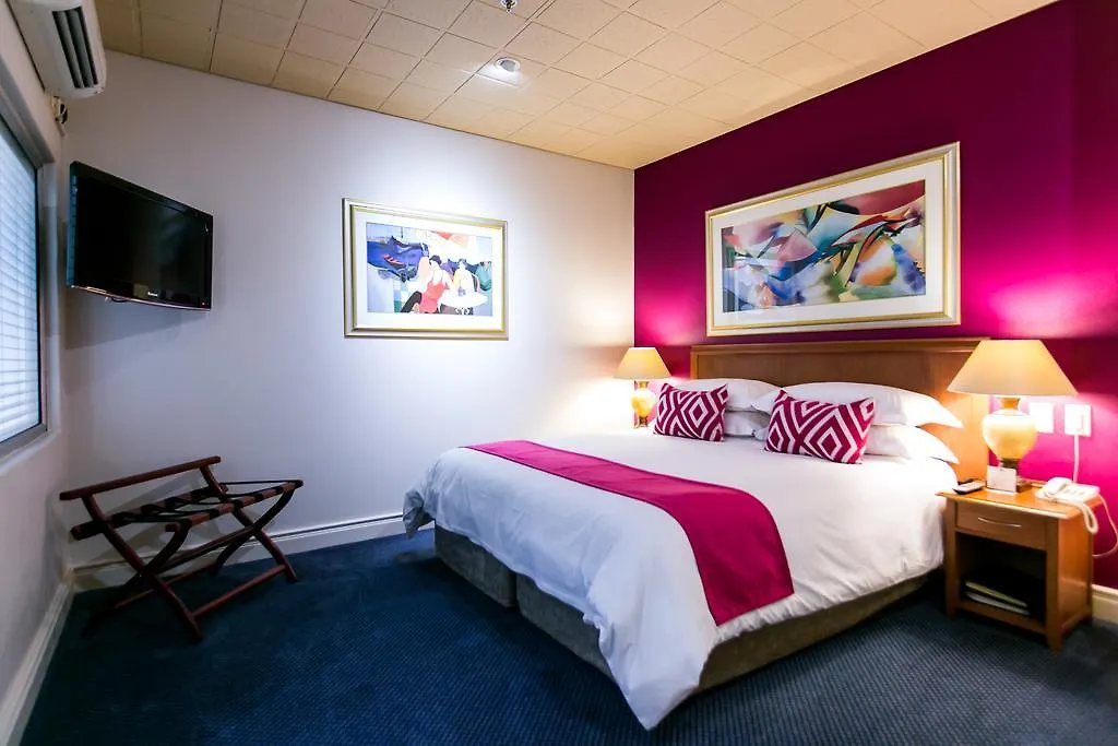 Cape Town Lodge Hotel