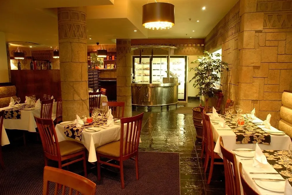 Cape Town Lodge Hotel  Cape Town